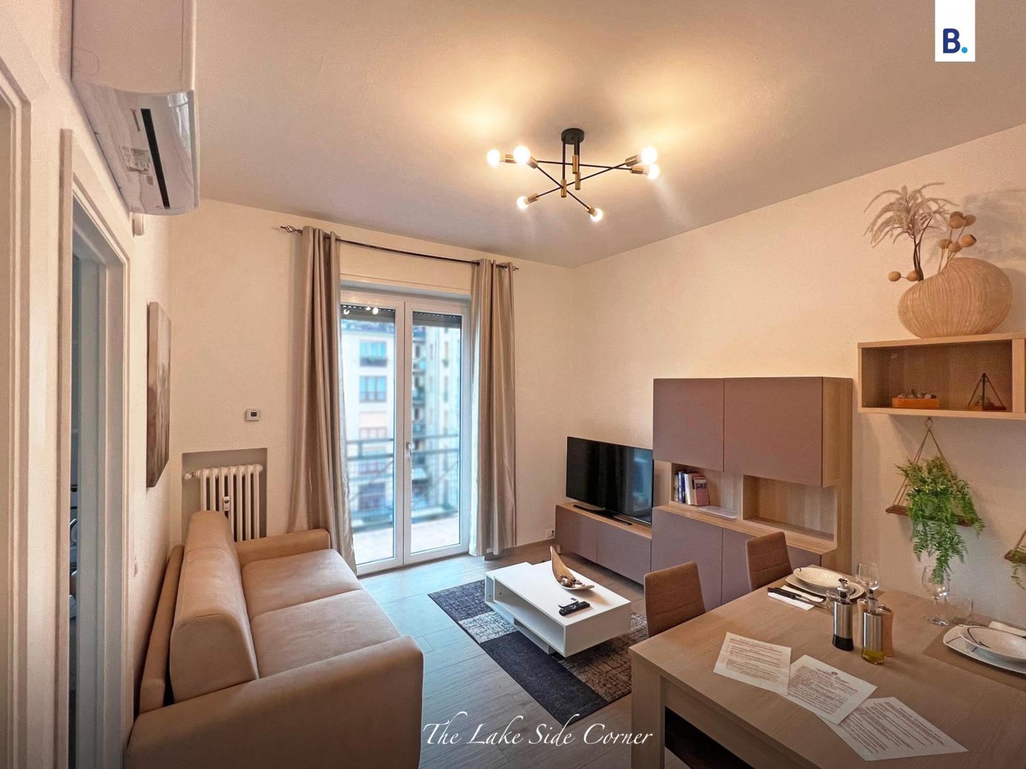 The Lake-Side Corner Apartment Como Eksteriør billede